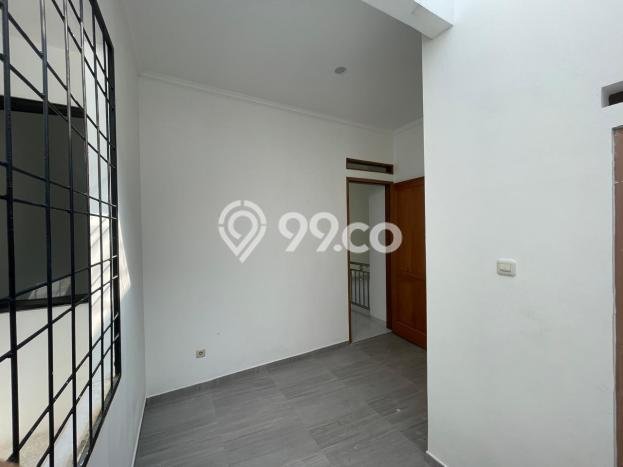 Rumah Modern 3 KT di Pondok Bambu Jakarta Timur Unfurnished Rumah Modern 3 KT di Pondok Bambu Jakarta Timur Unfurnished