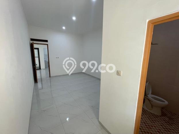 Rumah Modern 3 KT di Pondok Bambu Jakarta Timur Unfurnished Rumah Modern 3 KT di Pondok Bambu Jakarta Timur Unfurnished