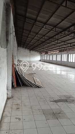 LOKASI STRATEGIS! Gudang di Pasar Kemis, Luas 3000m², Kawasan Berkembang LOKASI STRATEGIS! Gudang di Pasar Kemis, Luas 3000m², Kawasan Berkembang