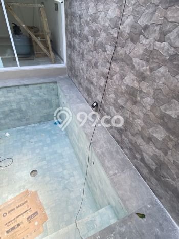 JUAL CEPAT! Rumah Siap Huni Area Strategis Uluwatu, Luas 100m² LB 90m² JUAL CEPAT! Rumah Siap Huni Area Strategis Uluwatu, Luas 100m² LB 90m²