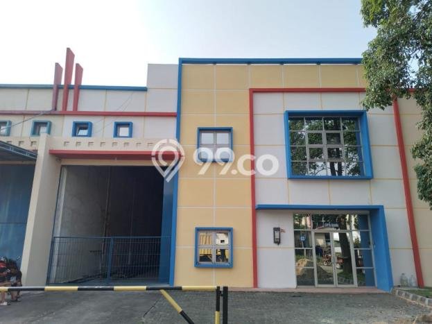 Gudang Siap Pakai Kawasan Cikupa, Luas 540m², Area Komersial Gudang Siap Pakai Kawasan Cikupa, Luas 540m², Area Komersial