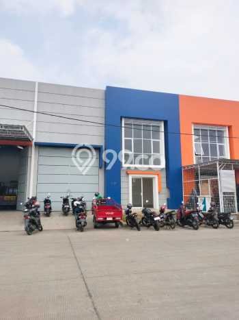 LOKASI STRATEGIS! Pabrik Kawasan Pasar Kemis, Luas 265m², Pusat Bisnis, Jalan Utama LOKASI STRATEGIS! Pabrik Kawasan Pasar Kemis, Luas 265m², Pusat Bisnis, Jalan Utama