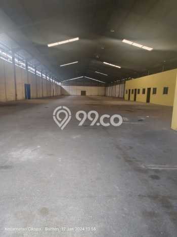AREA KOMERSIAL! Gudang For Rent Kawasan Cikupa, Luas 6700m², Jalan Strategis AREA KOMERSIAL! Gudang For Rent Kawasan Cikupa, Luas 6700m², Jalan Strategis