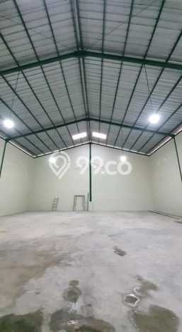 Gudang Kawasan Legok, Luas 300m², Lokasi Bisnis, Siap Operasional Gudang Kawasan Legok, Luas 300m², Lokasi Bisnis, Siap Operasional