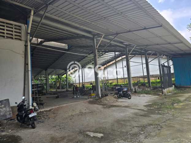 Gudang Lokasi Premium Kawasan Jatake, Luas 3000m², Kawasan Bisnis Gudang Lokasi Premium Kawasan Jatake, Luas 3000m², Kawasan Bisnis