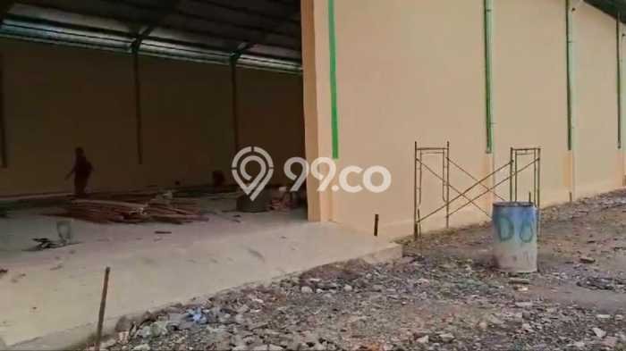 For Rent Gudang Premium di Curug, Luas 650m2m², Area Bisnis For Rent Gudang Premium di Curug, Luas 650m2m², Area Bisnis