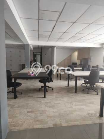 Gudang Disewa di Tangerang dengan LB 5300m2 Area Komersial Ramai Gudang Disewa di Tangerang dengan LB 5300m2 Area Komersial Ramai