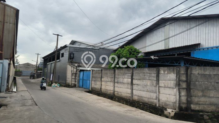 Gudang bagus disewakan di Cipondoh Tangerang dengan LB 500m2 harga sewa terbaik Gudang bagus disewakan di Cipondoh Tangerang dengan LB 500m2 harga sewa terbaik