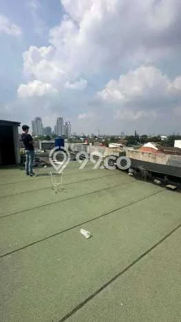 Ruko Disewa di Jakarta Selatan dengan LB 270m2 Area Komersial Ramai Ruko Disewa di Jakarta Selatan dengan LB 270m2 Area Komersial Ramai