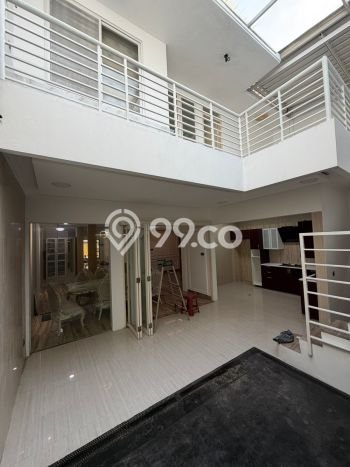 Rumah Cantik Siap Huni Di Serpong Luas 250m2 Lokasi Strategis Rumah Cantik Siap Huni Di Serpong Luas 250m2 Lokasi Strategis