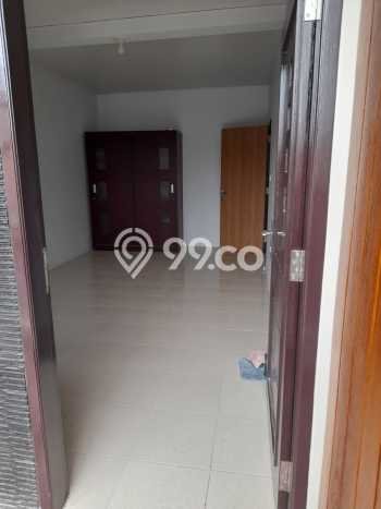 Rumah Modern 5 KT LT 120m2 di Meruya Rumah Modern 5 KT LT 120m2 di Meruya