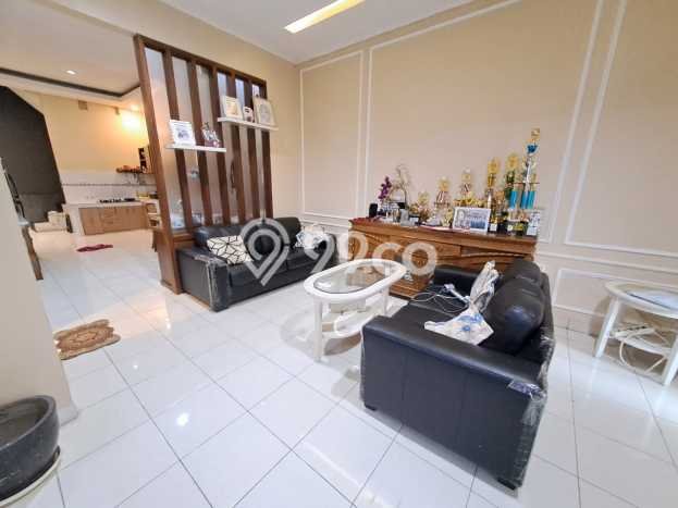 Rumah Modern Cantik 3 KT Bisa Langsung Pindah di Tangerang Rumah Modern Cantik 3 KT Bisa Langsung Pindah di Tangerang