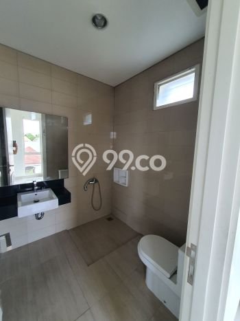 Hot Offer Hunian Mewah Ideal dan Luas di Kelapa Gading, Jakarta Utara Hot Offer Hunian Mewah Ideal dan Luas di Kelapa Gading, Jakarta Utara