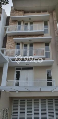 Hot Offer Hunian Mewah Ideal dan Luas di Kelapa Gading, Jakarta Utara Hot Offer Hunian Mewah Ideal dan Luas di Kelapa Gading, Jakarta Utara