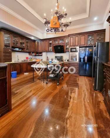 Hunian Elit LB 1600m2 Siap Pakai Desain Elegan di Pondok Indah, Jakarta Selatan Hunian Elit LB 1600m2 Siap Pakai Desain Elegan di Pondok Indah, Jakarta Selatan