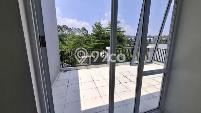 For Sale! Luxury House LT 276m2 Desain Elegan di Sentul For Sale! Luxury House LT 276m2 Desain Elegan di Sentul