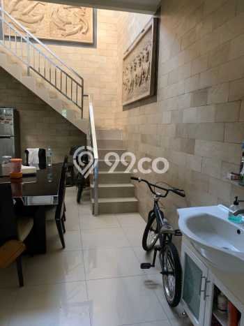 Rumah Luxury Siap Huni di Jakarta Barat Fasilitas Premium Rumah Luxury Siap Huni di Jakarta Barat Fasilitas Premium