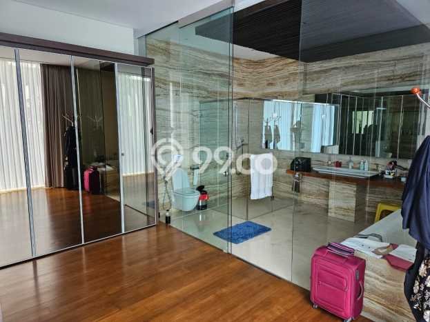 Dijual Rumah Luas Elegan Dengan View Cantik di Puri Indah, Jakarta Barat Dijual Rumah Luas Elegan Dengan View Cantik di Puri Indah, Jakarta Barat