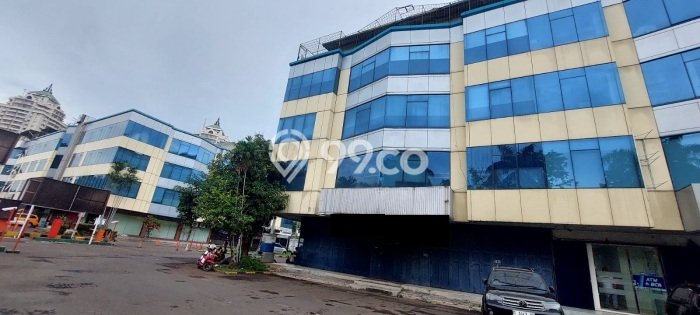 Unit Ruko Dijual di Kelapa Gading Jakarta Utara 420m2 Unit Ruko Dijual di Kelapa Gading Jakarta Utara 420m2