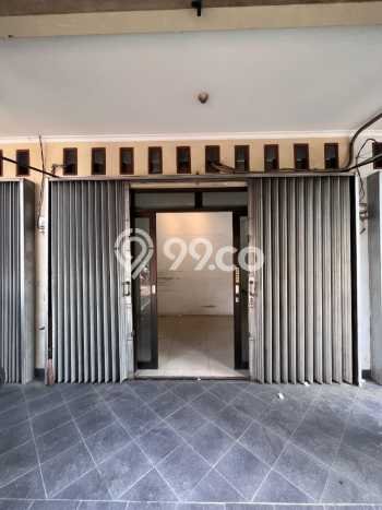 Unit Ruko Dijual di Duren Sawit Jakarta Timur Luas Tanah 89m2, Luas Bangunan 200m2 Unit Ruko Dijual di Duren Sawit Jakarta Timur Luas Tanah 89m2, Luas Bangunan 200m2