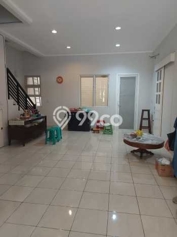 Siap Huni Rumah Mewah 5 Kamar di Kelapa Gading Dekat ke Mana Pun Siap Huni Rumah Mewah 5 Kamar di Kelapa Gading Dekat ke Mana Pun