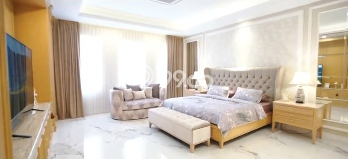 Rumah Luxury Modern Tanpa Renovasi di Kemanggisan Jakarta Barat Rumah Luxury Modern Tanpa Renovasi di Kemanggisan Jakarta Barat