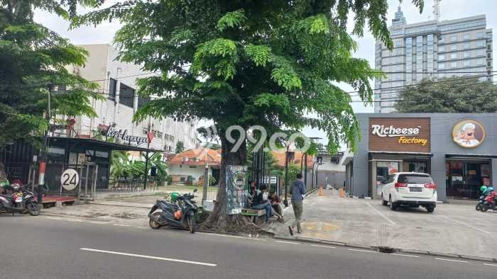 Komersial Disewa di Jakarta Timur dengan LB 1m2 Area Komersial Ramai Komersial Disewa di Jakarta Timur dengan LB 1m2 Area Komersial Ramai
