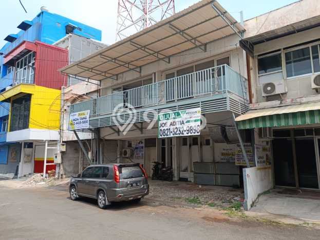 Ruko Area Strategis Kawasan , Luas 200m2m², Akses Strategis Ruko Area Strategis Kawasan , Luas 200m2m², Akses Strategis