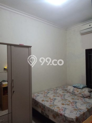 For Sale Rumah 2 Kamar Lokasi Ideal Bagus dan Strategis di Rungkut For Sale Rumah 2 Kamar Lokasi Ideal Bagus dan Strategis di Rungkut