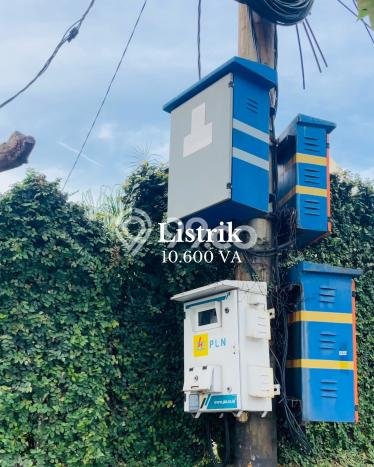 Dijual Rumah Luas Elegan Dengan View Cantik di Surabaya Kota, Surabaya Dijual Rumah Luas Elegan Dengan View Cantik di Surabaya Kota, Surabaya
