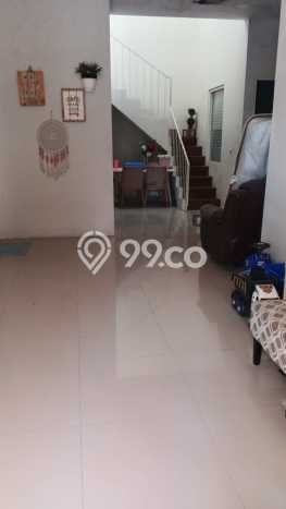 SPECIAL PRICE! Rumah Asri lokasi Sidoarjo, Luas 180m2m² Bangunan 150m2m² SPECIAL PRICE! Rumah Asri lokasi Sidoarjo, Luas 180m2m² Bangunan 150m2m²