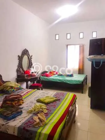 Lokasi terbaik! Rumah siap pakai disewakan di Rungkut LB 100m2 Lokasi terbaik! Rumah siap pakai disewakan di Rungkut LB 100m2