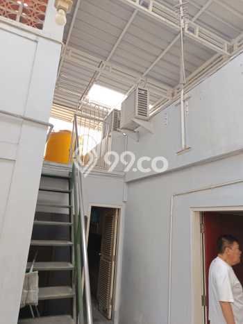 Ruko Area Strategis Kawasan , Luas 200m2m², Akses Strategis Ruko Area Strategis Kawasan , Luas 200m2m², Akses Strategis