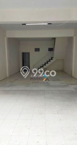 Ruko untuk disewa di Bubutan punya LT 75m2 & LB 200m2 harga sewa kompetitif Ruko untuk disewa di Bubutan punya LT 75m2 & LB 200m2 harga sewa kompetitif