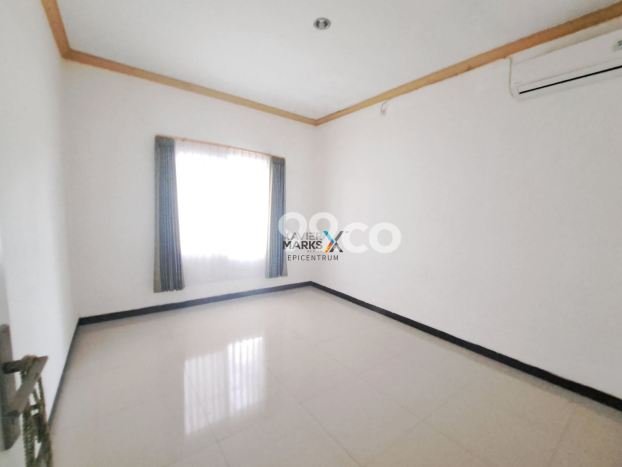 Dijual Rumah Eksklusif 3 KT di Pondok Tjandra, Sidoarjo Dijual Rumah Eksklusif 3 KT di Pondok Tjandra, Sidoarjo