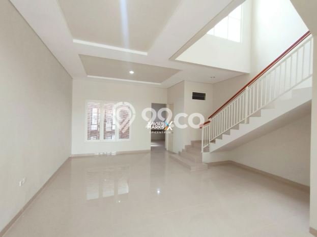 Ready to Use! Luxury House LT 120m2 Desain Modern di Manyar Ready to Use! Luxury House LT 120m2 Desain Modern di Manyar