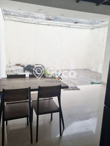 Rumah Kontrakan Surabaya LT 120m2 LB 120m2 Area Pakuwon CIty Rumah Kontrakan Surabaya LT 120m2 LB 120m2 Area Pakuwon CIty