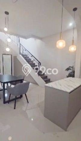 Dijual Rumah 4 Kamar Lokasi Ideal Bagus dan Strategis di Wonokromo Dijual Rumah 4 Kamar Lokasi Ideal Bagus dan Strategis di Wonokromo
