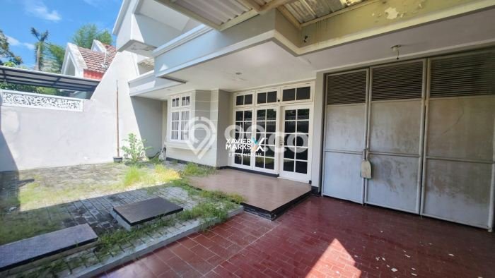 Sewa cepat hunian minimalis lokasi strategis 3 Kamar di Mulyorejo, Surabaya Sewa cepat hunian minimalis lokasi strategis 3 Kamar di Mulyorejo, Surabaya