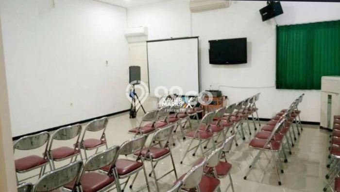 Ruko Bagus Dijual LB 900m2 Lokasi Strategis Surabaya Area Cocok untuk Bisnis Ruko Bagus Dijual LB 900m2 Lokasi Strategis Surabaya Area Cocok untuk Bisnis