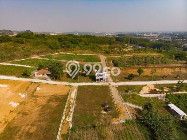 Lahan Dijual Lokasi Strategis di Bogor dengan Luas 100m2 Lahan Dijual Lokasi Strategis di Bogor dengan Luas 100m2