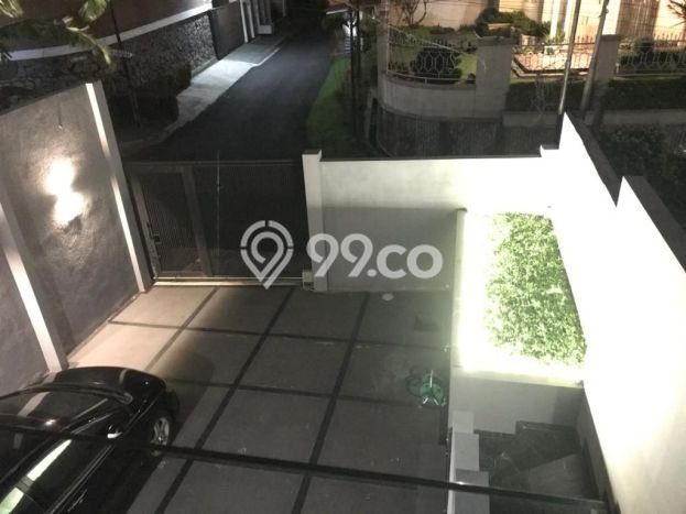 Rumah Mewah dengan Luas Tanah 258m2m² di Kawasan Elite , Bandung Rumah Mewah dengan Luas Tanah 258m2m² di Kawasan Elite , Bandung
