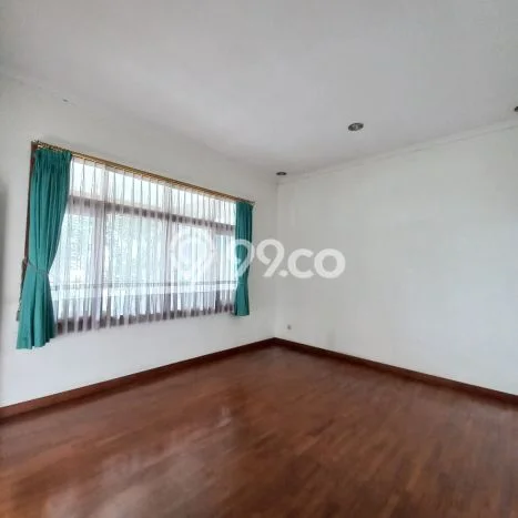 Jual Cepat Rumah Siap Huni di Kawasan , Bandung Jual Cepat Rumah Siap Huni di Kawasan , Bandung