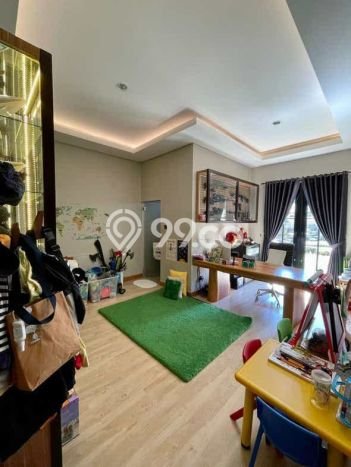 Hunian Nyaman Setiabudi, Lingkungan Tenang - LT 450m2m² Hunian Nyaman Setiabudi, Lingkungan Tenang - LT 450m2m²