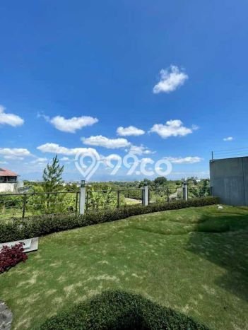 Hunian Nyaman Setiabudi, Lingkungan Tenang - LT 450m2m² Hunian Nyaman Setiabudi, Lingkungan Tenang - LT 450m2m²