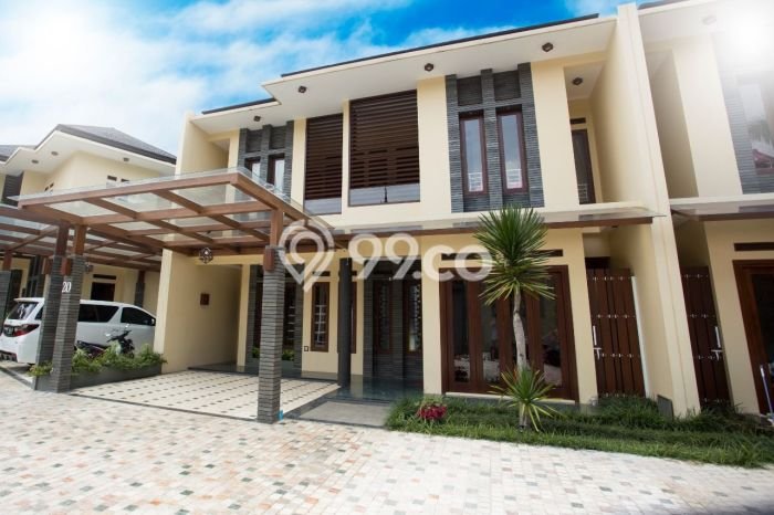 Rumah Strategis 3 KT LT 281m2m² di Ciumbuleuit, Bandung Rumah Strategis 3 KT LT 281m2m² di Ciumbuleuit, Bandung