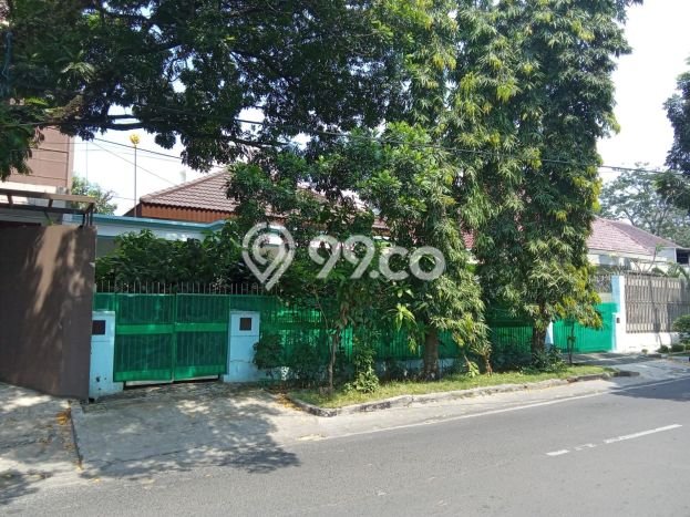GOOD DEAL! Rumah Premium area , Luas 425m2m² Bangunan 280m2m² GOOD DEAL! Rumah Premium area , Luas 425m2m² Bangunan 280m2m²