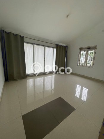 Rumah Strategis Minimalis Lb 200m2 di Samarinda Seberang, Samarinda Rumah Strategis Minimalis Lb 200m2 di Samarinda Seberang, Samarinda