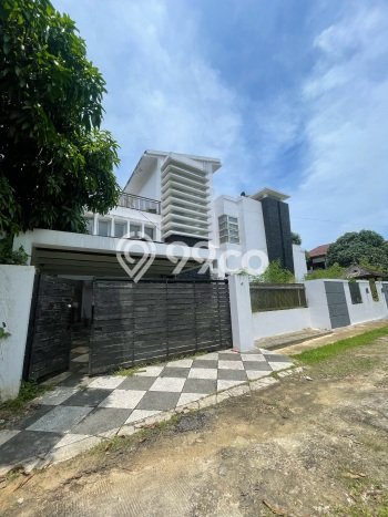 Siap Huni Hunian Elit 7 Kamar di Samarinda Utara Dekat ke Mana Pun Siap Huni Hunian Elit 7 Kamar di Samarinda Utara Dekat ke Mana Pun