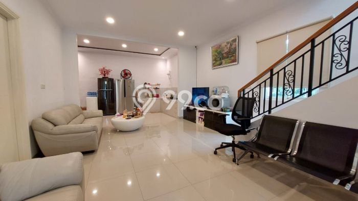 For Sale! Luxury House LT 173m2 Desain Modern di Gading Serpong For Sale! Luxury House LT 173m2 Desain Modern di Gading Serpong